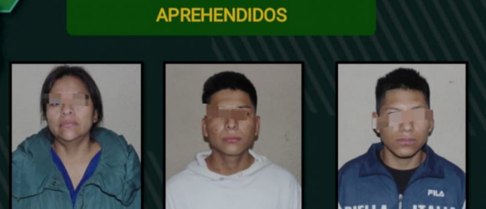 Caen dos sujetos por robar celulares en Santa Anita 