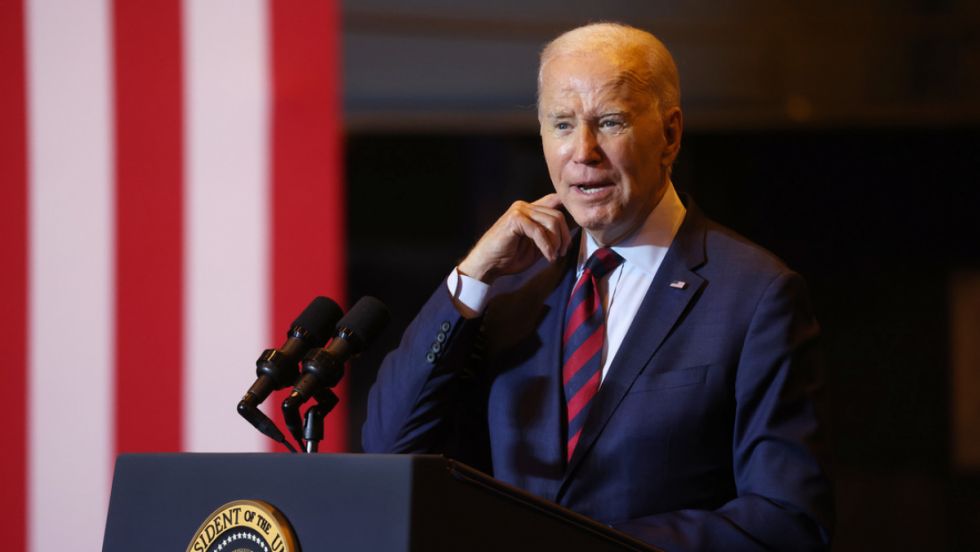 El FBI mata a un hombre por amenazas a Biden