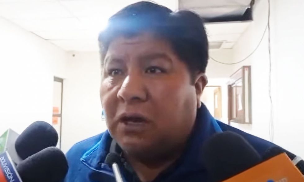 Senador ‘evista’ es aprehendido en Potosí y denuncia que es ‘persecución política’