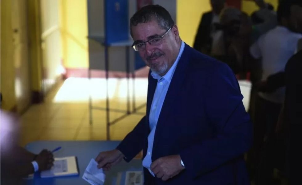 Elecciones en Guatemala: el progresista Bernardo Arévalo gana los comicios presidenciales