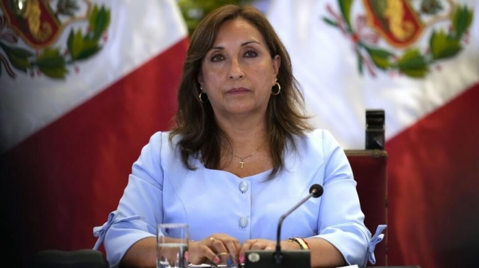 Sondeo ratifica desaprobación a Dina Boluarte