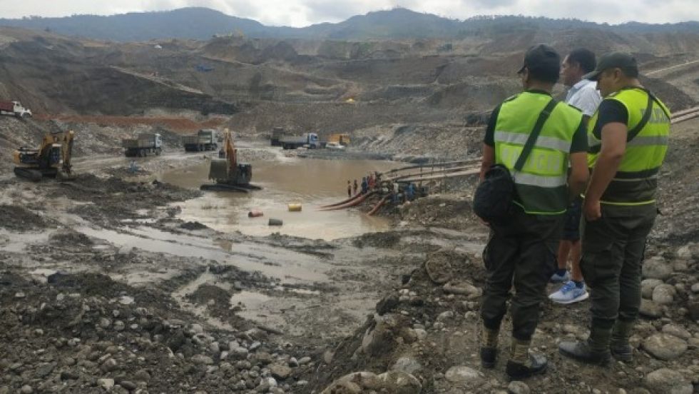 Suman tres las personas fallecidas tras el deslizamiento de un talud en Mapiri