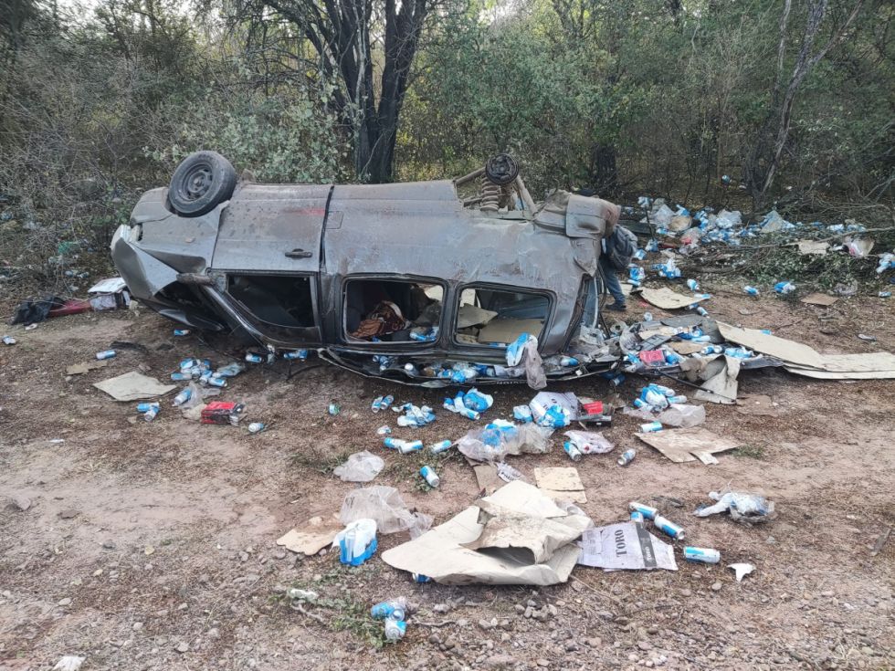 Vuelca una movilidad cargada de contrabando en Villa Montes