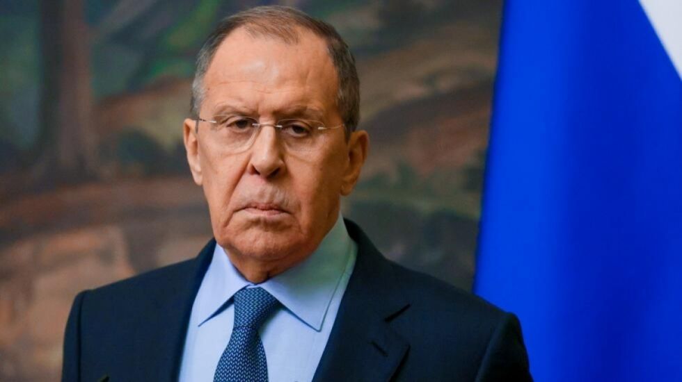 Lavrov: "Crecen los riesgos de un conflicto global"
