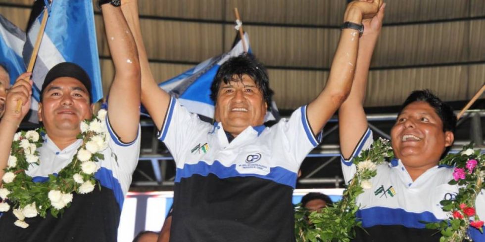 En el aniversario de Santa Cruz, Evo anuncia que aceptó ser candidato a la Presidencia