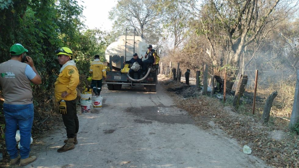 Incendio amenaza la Serranía del Aguaragüe en el Chaco 