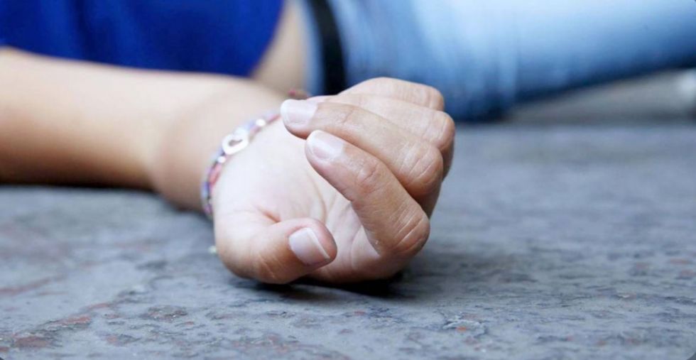 Fiscalía investiga presunto feminicidio y principal agresor se dio a la fuga en Cotoca