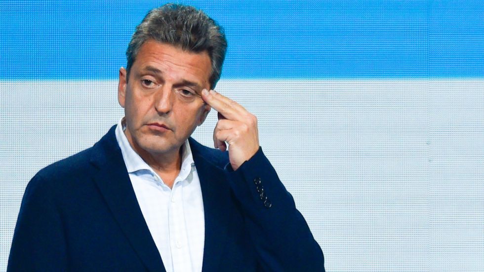 Massa rechaza propuestas de Milei en salud