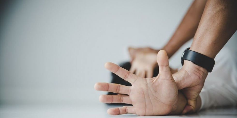 Aprehenden a dos hombres buscados por agresión sexual