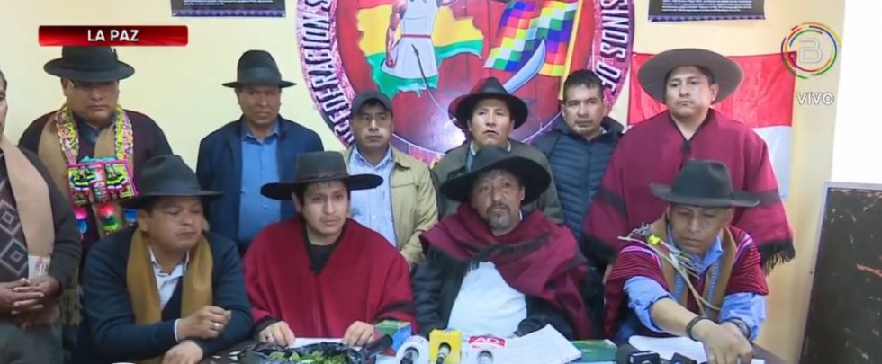 Cabildo del 17 de octubre perfila "recuperar" el MAS