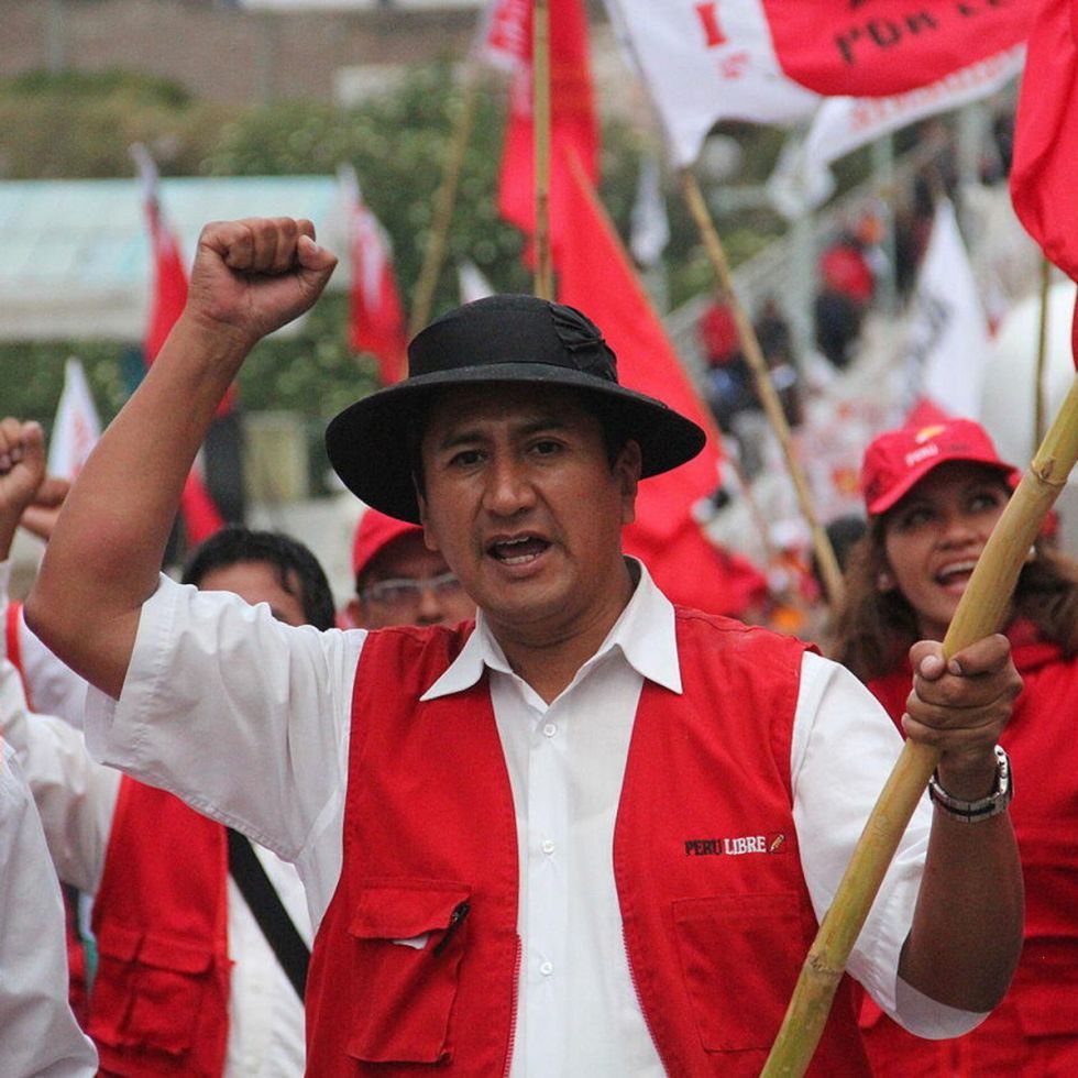 Perú: Gobierno ofrece recompensa por opositor prófugo