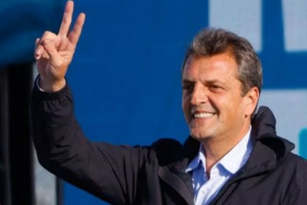 Massa gana y se medirá con Milei en segunda vuelta