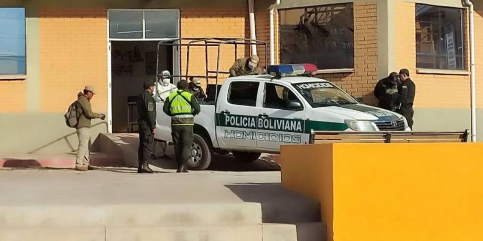 Tras ser dado de alta, imputan al policía involucrado en la balacera en Desaguadero