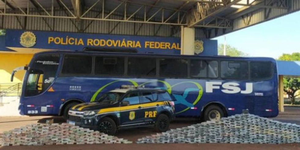 Incautan en Brasil 493 kilos de cocaína en un autobús procedente de Bolivia