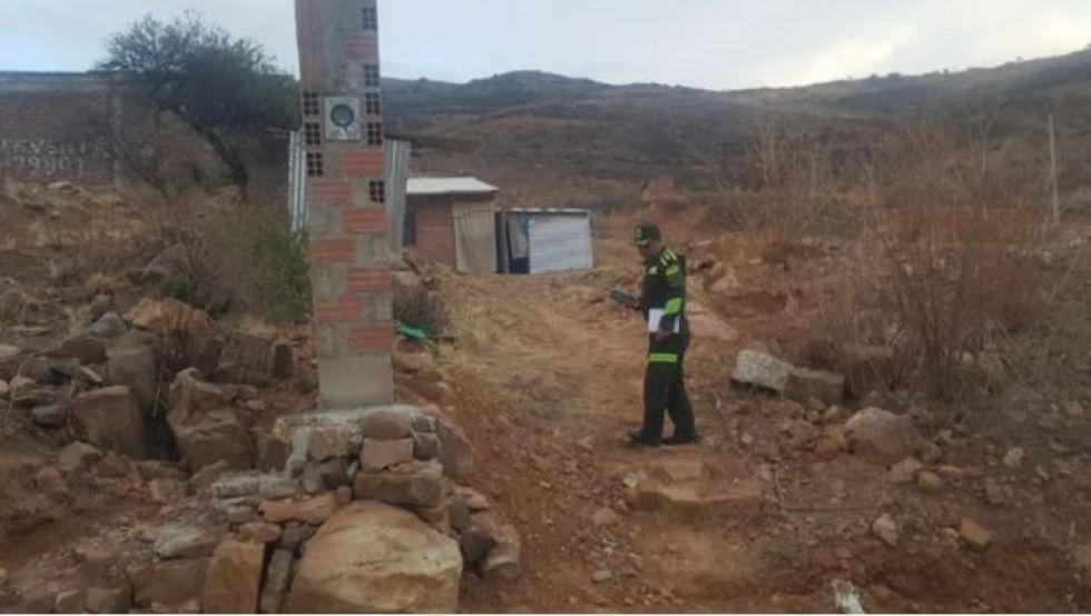 Sujeto durmió con el cadáver de una mujer por tres días en Cochabamba