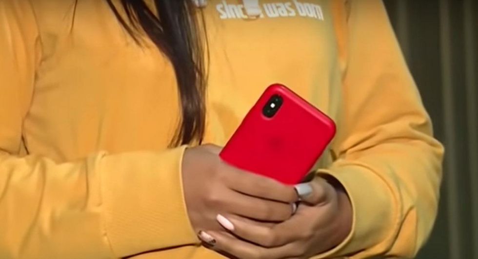Dos mujeres son aprehendidas por robar un celular en Tarija