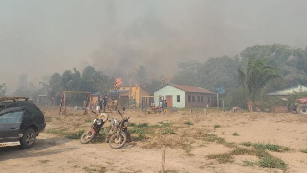 San Buenaventura: El fuego no da tregua y ataca comunidades