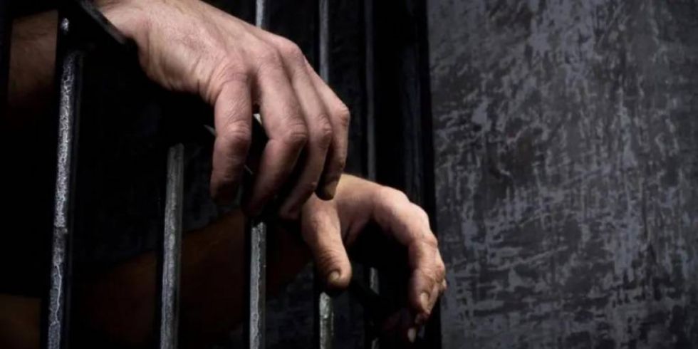 Padrastro abusó de una menor en Tarija mientras la madre salió a la calle