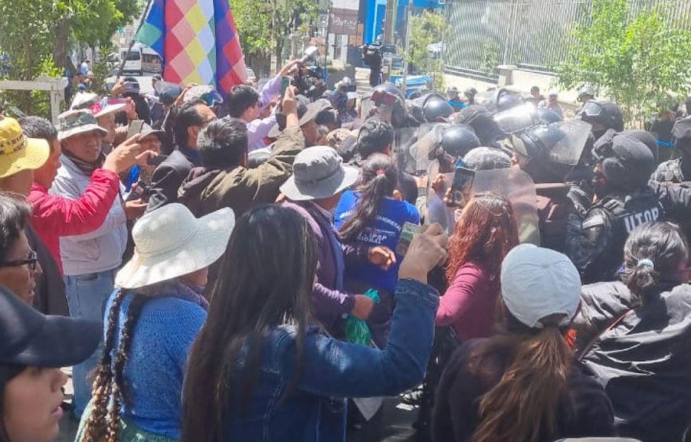 Gobierno asegura que no hubo violencia en la intervención policial contra la vigilia de ‘evistas’