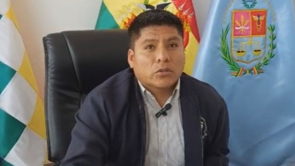 Loza rechaza que los interculturales sean “incendiarios”