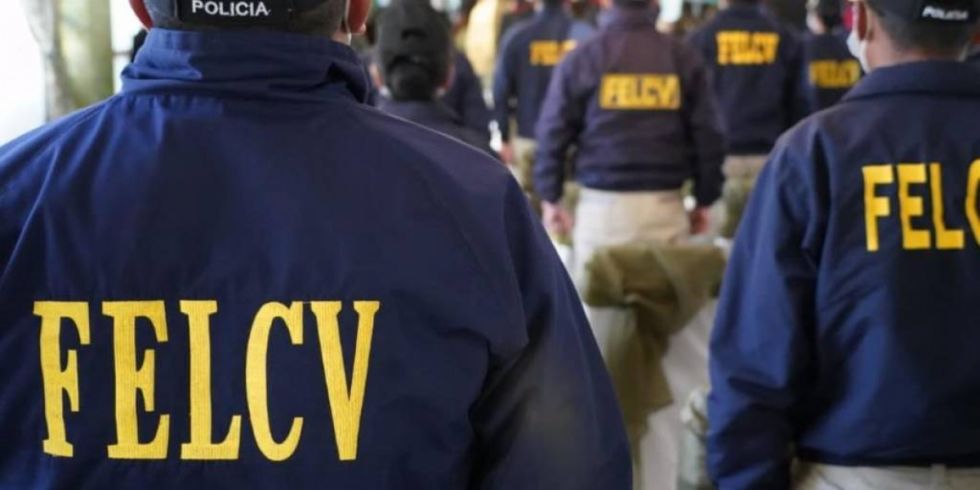 Aprehenden a taxista que abusó sexualmente de dos niñas a las que transportaba al colegio