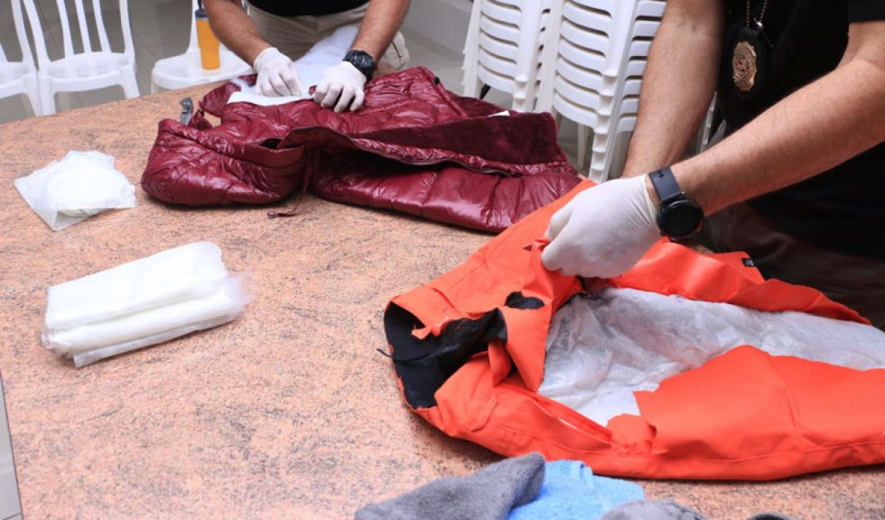 Una boliviana intentaba enviar droga en gel desde Paraguay hasta Londres