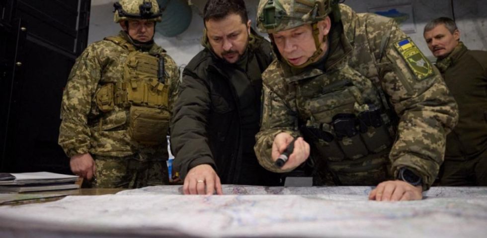 La guerra no cesa: Zelenski ordena más fortificaciones