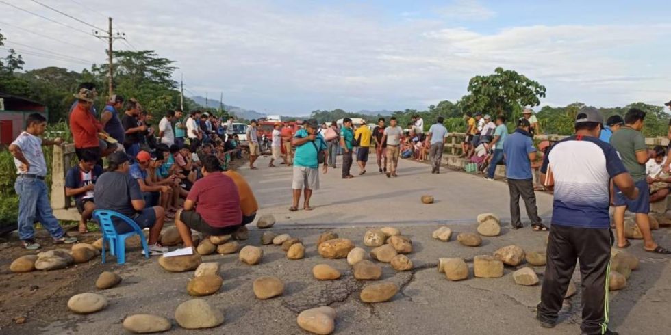 Transporte instruye masificar bloqueos en Cochabamba