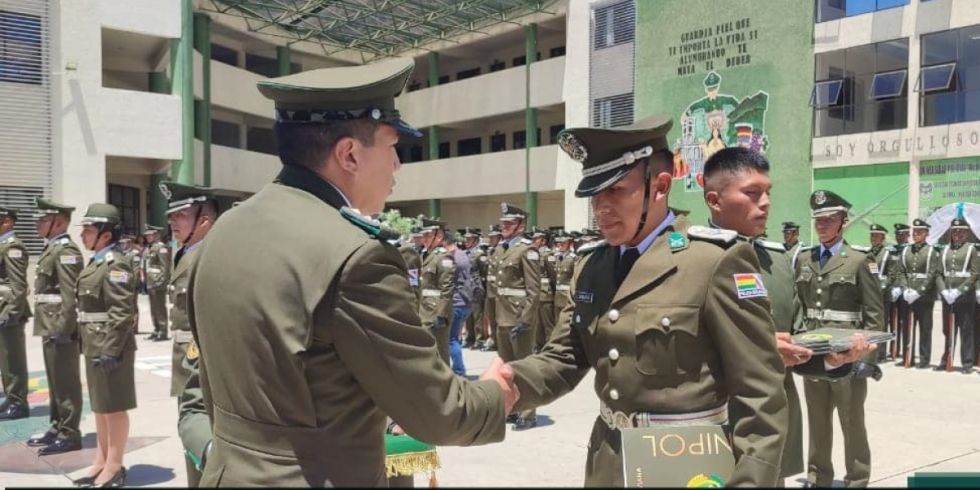 Facultad en Ciencias Policiales gradúa a 138 nuevos sargentos