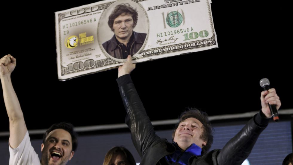 Putin comenta la “dolarización” de Milei en Argentina