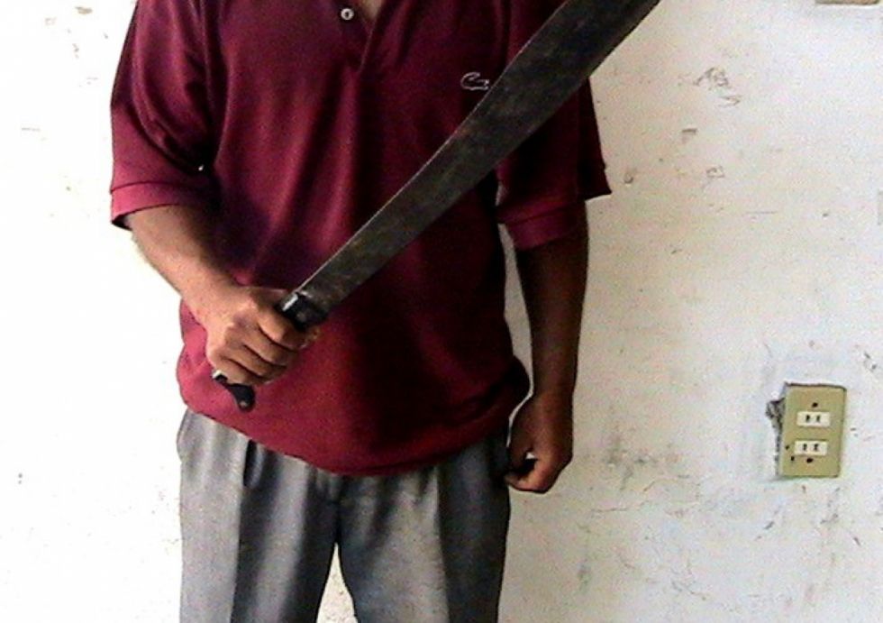 Bermejo: Un hombre armado con un machete atentó contra la vida de su madre y hermana