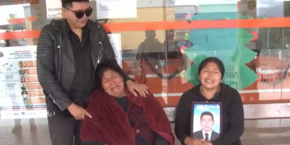 Joven motociclista murió tras ser chocado y arrastrado más de 10 metros por un micro