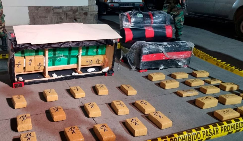 Hallan 34 kilos de marihuana en la Terminal de Cochabamba