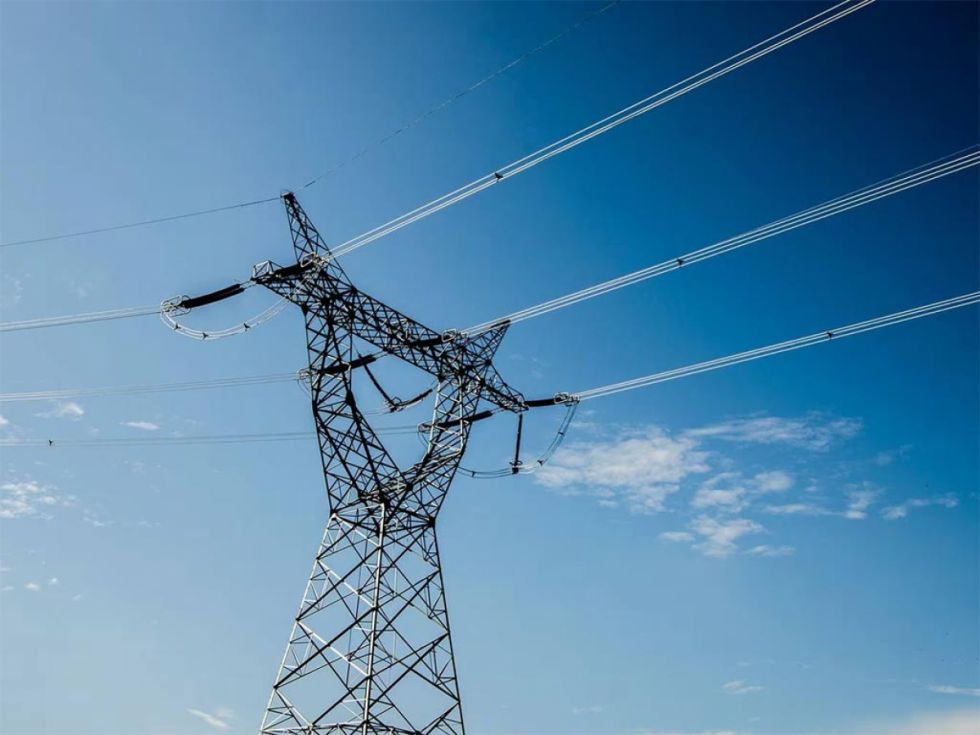 Ecuador: Alertan posible alza de electricidad