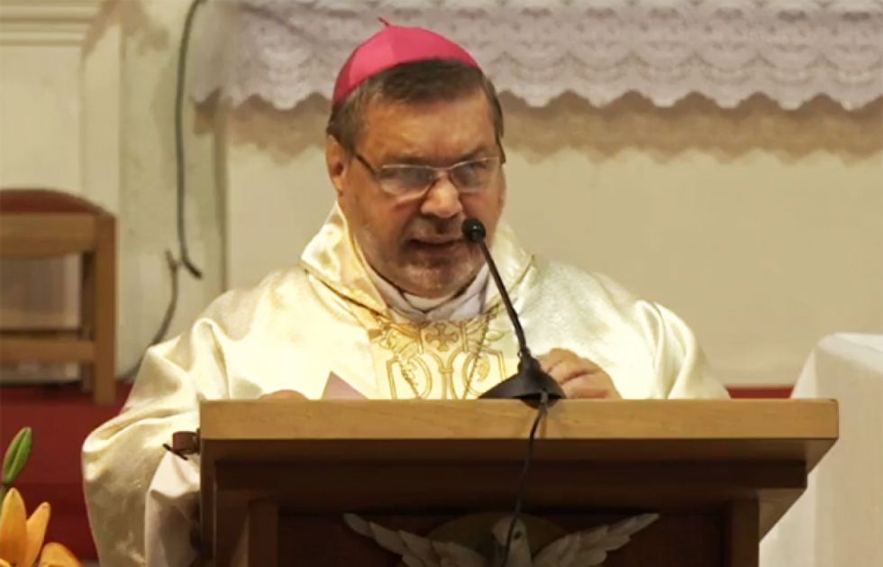 Iglesia pide frenar el experimento de “matrimonios a prueba” 