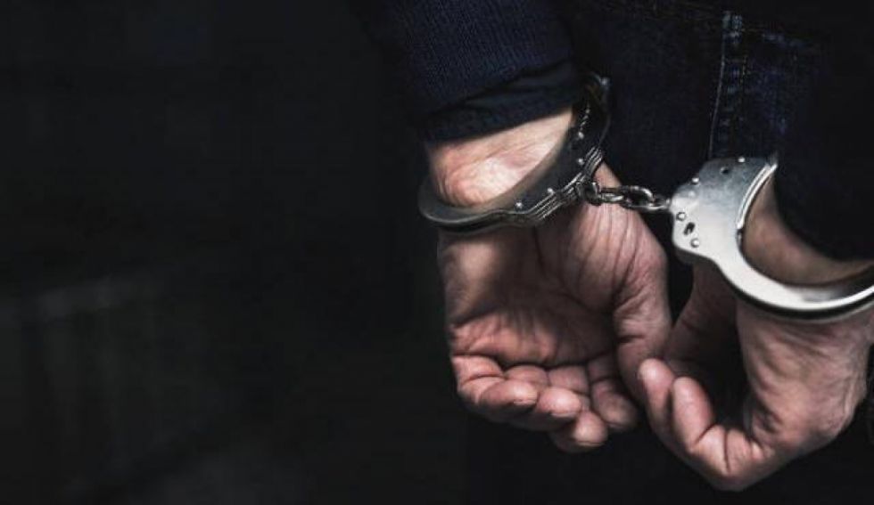 Tiene 60 años, estranguló a su esposa y fue condenado 