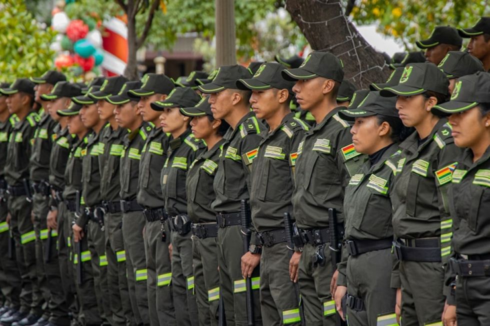 El 50% de los nuevos policías será enviado a las provincias 