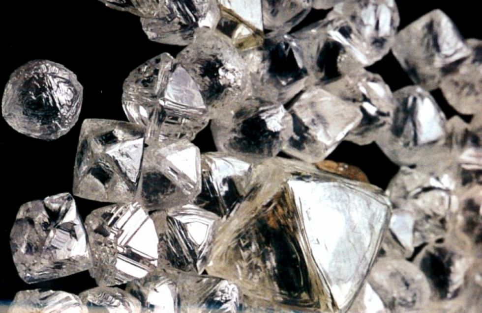 Boliviano era buscado por megaestafa de $us 60 MM, ofrecía diamantes de Mozambique