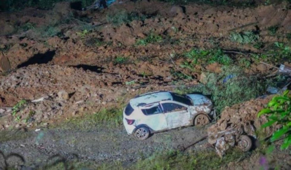 Al menos 34 fallecidos tras alud de tierra en Colombia