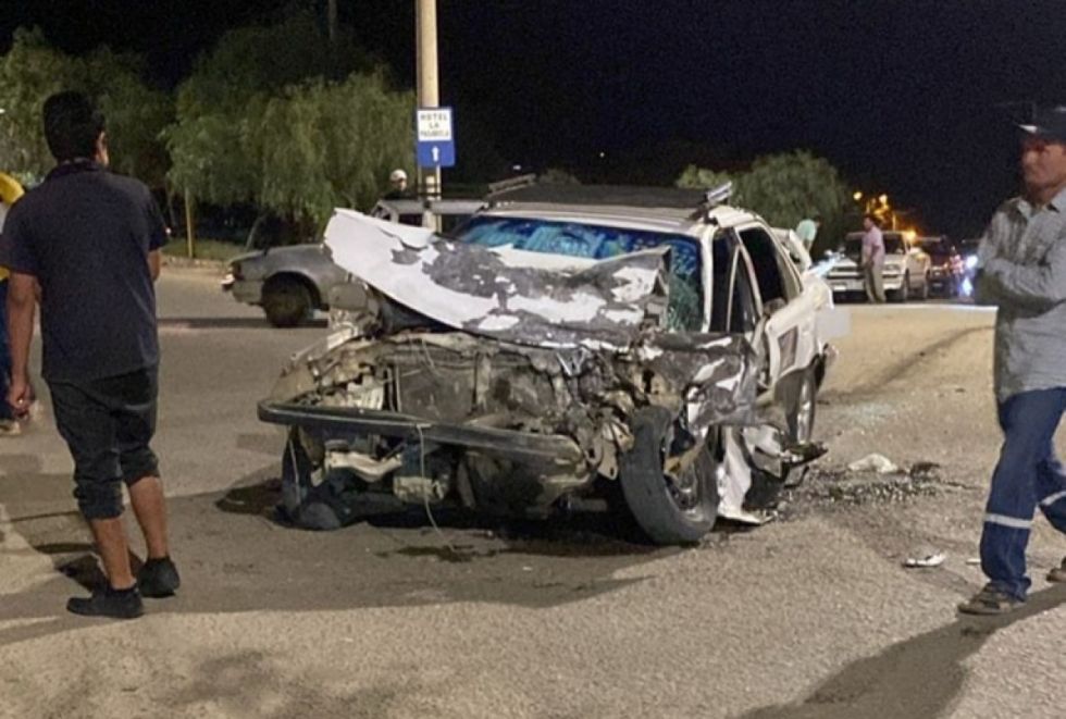 Taxista queda sin herramienta de trabajo tras choque de la Aduana