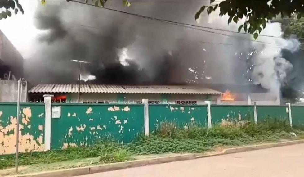 Reportan incendio en epidemiología del Sedes de Santa Cruz