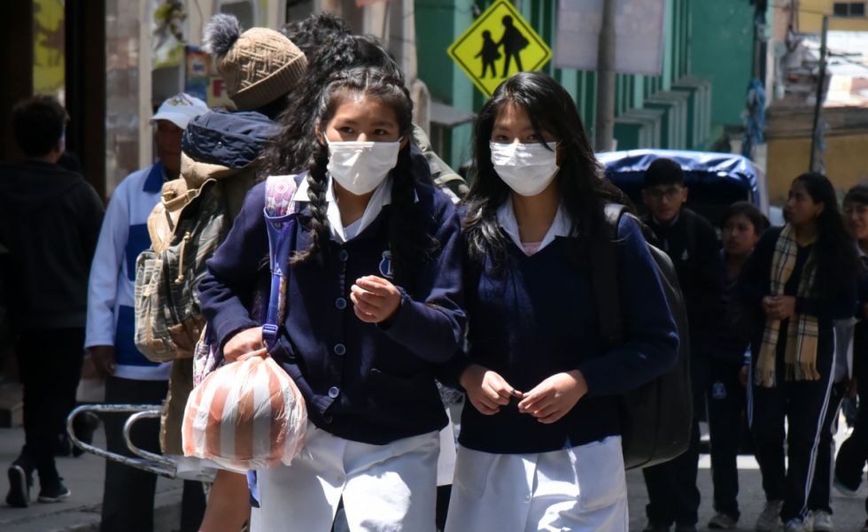 Ministerio ratifica el uso obligatorio del barbijo para el inicio de clases este lunes 