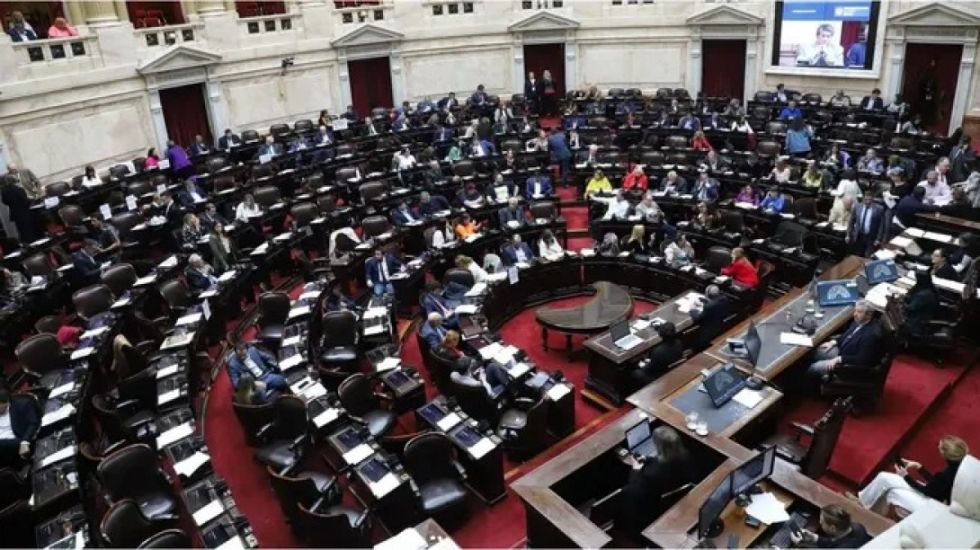 Tropiezo de Milei: ley ómnibus vuelve a comisión por falta de consenso