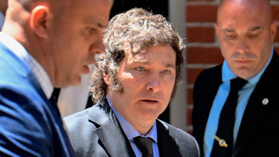 Ley ómnibus: Milei llama “traidores” a diputados