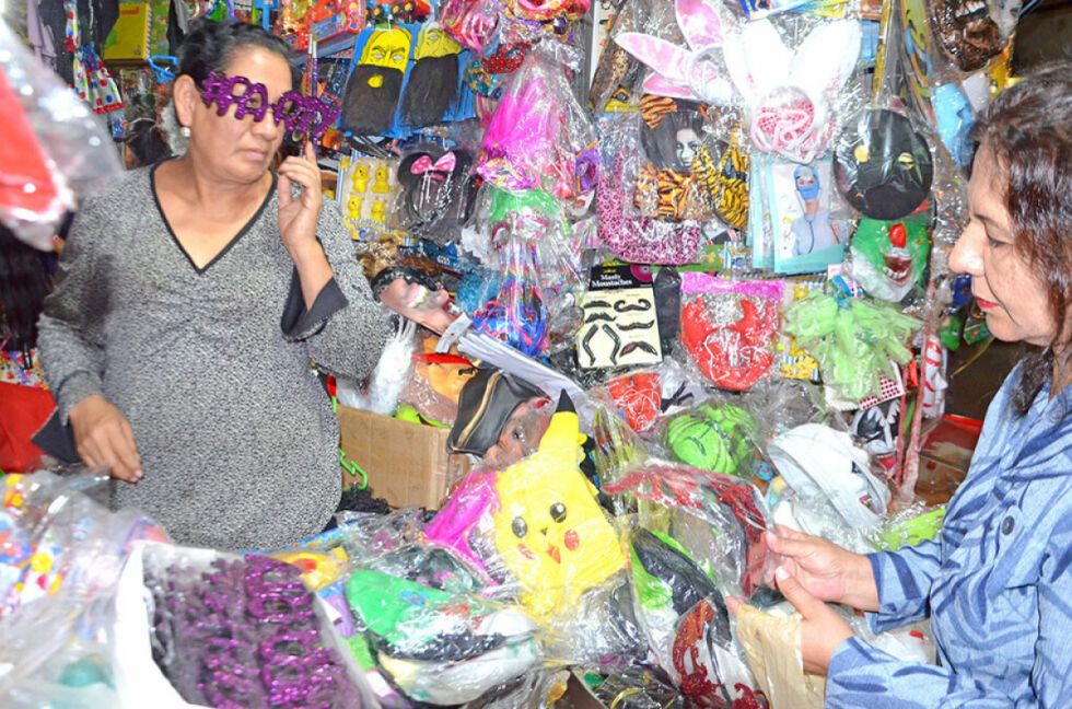 La chispa tarijeña en los disfraces carnavaleros