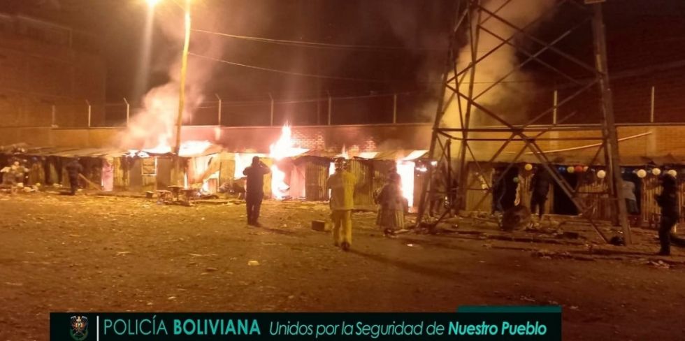 ¿Quién quemó las casetas de los yatiris en El Alto?