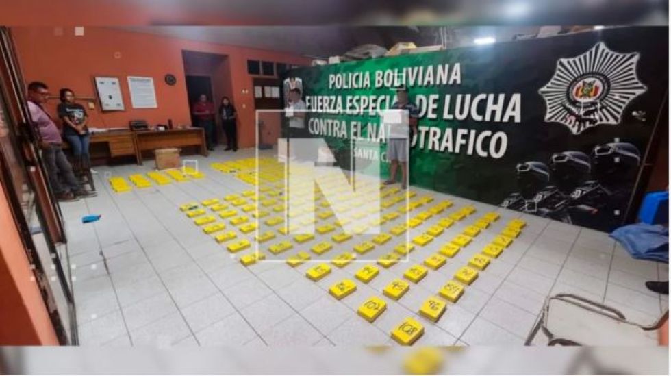 Incautan 200 kilos de droga ocultos en dos camiones en Santa Cruz; hay dos aprehendidos