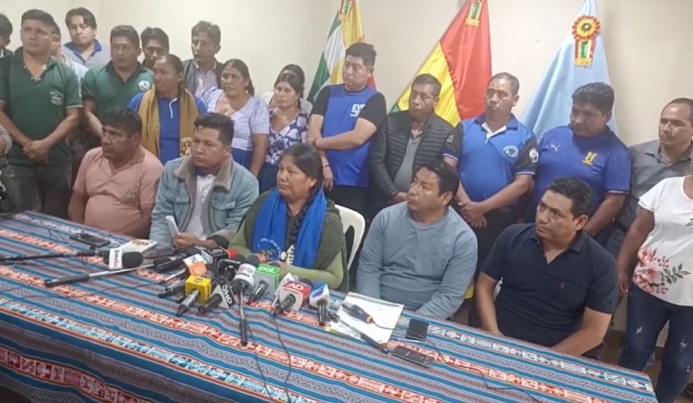Luego de los bloqueos, el Trópico de Cochabamba da plazo para solucionar abastecimiento de combustible