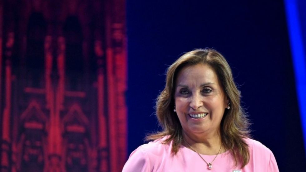 Archivan denuncias constitucionales contra Boluarte