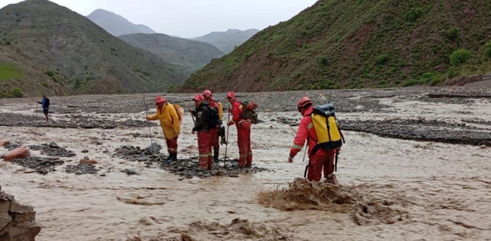 Mueren dos personas ahogadas tras ser arrastradas por las aguas de ríos en Potosí